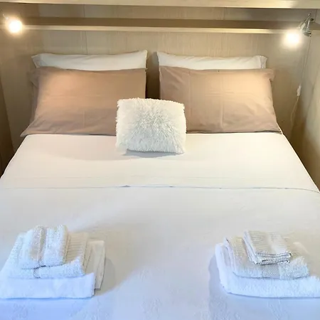 Apartment Wifi & Free Park Bgy Airport 20 Min *